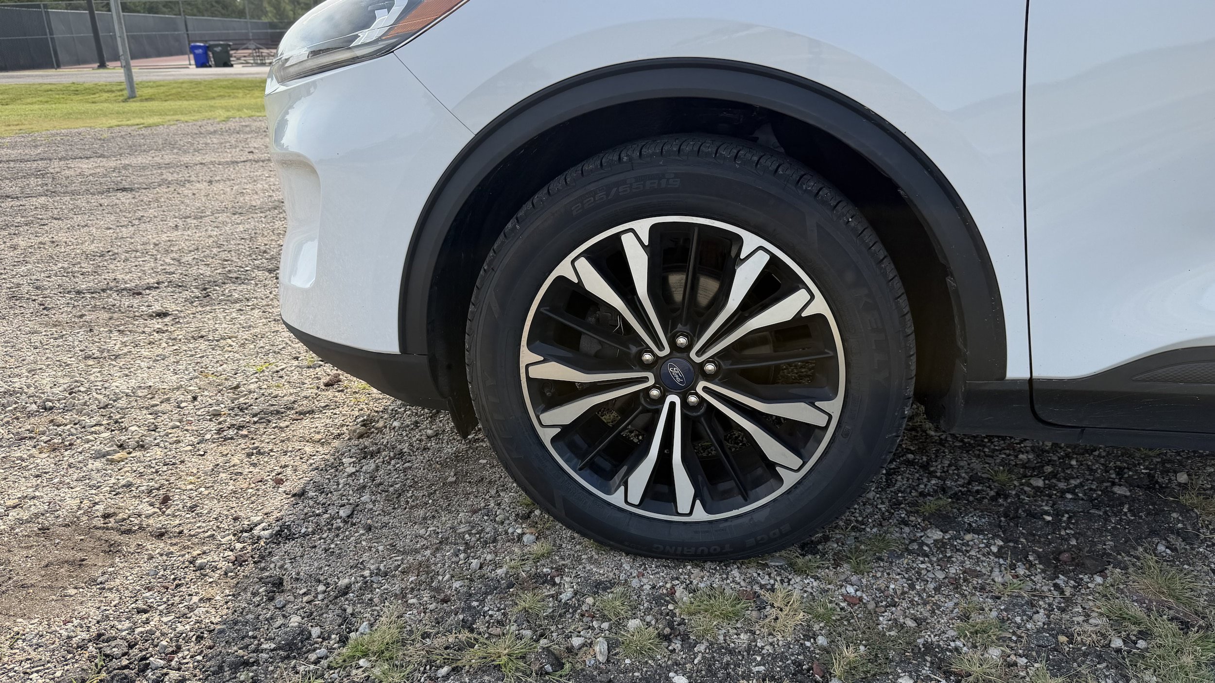 Used 2022 Ford Escape SE w/ SE Sport Appearance Package AWD/4WD image 14