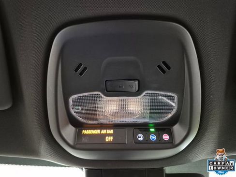 Used 2025 Chevrolet Trax RS w/ Driver Confidence Package FWD image 23