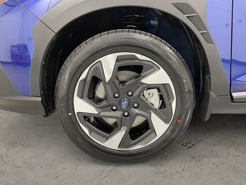 New 2025 Subaru Crosstrek 2.5i Limited image 17