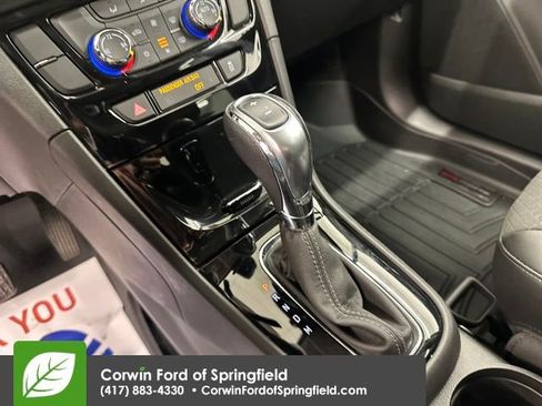 Used 2018 Buick Encore Sport Touring image 28