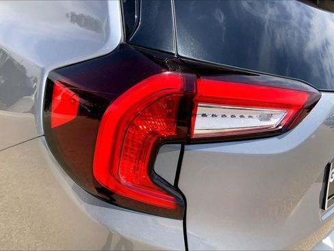 Used 2023 GMC Terrain AT4 AWD/4WD image 32