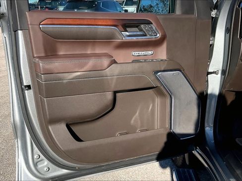 Used 2024 GMC Sierra 1500 Denali w/ Technology Package image 39