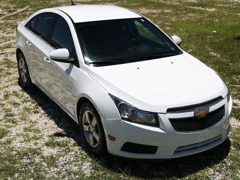 Used 2014 Chevrolet Cruze LT FWD image 15