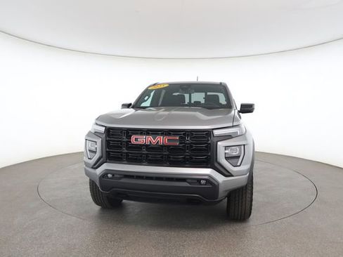 Used 2025 GMC Canyon Elevation w/ Convenience Package AWD/4WD image 32