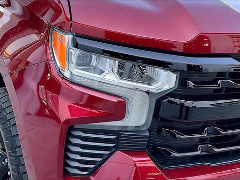 Used 2022 Chevrolet Silverado 1500 LT Trail Boss w/ Convenience Package II image 28