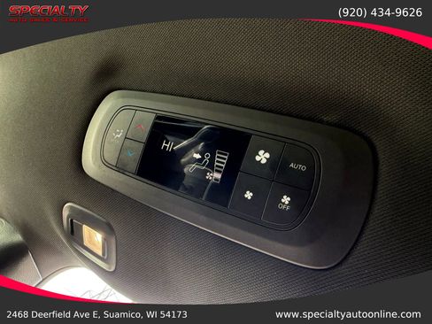 Used 2019 Chrysler Pacifica Limited w/ S Appearance Package image 22