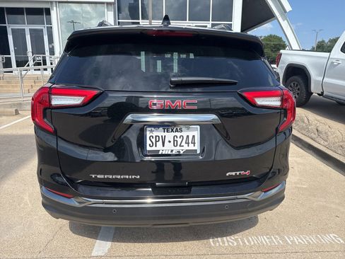 Used 2023 GMC Terrain AT4 w/ Tech Package AWD/4WD image 7