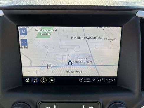 Certified 2023 GMC Terrain SLE w/ Driver Convenience Package image 14