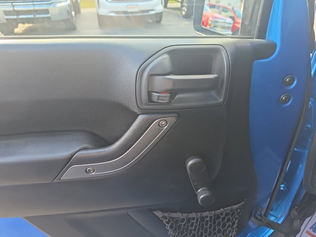 Used 2014 Jeep Wrangler Sport AWD/4WD image 20