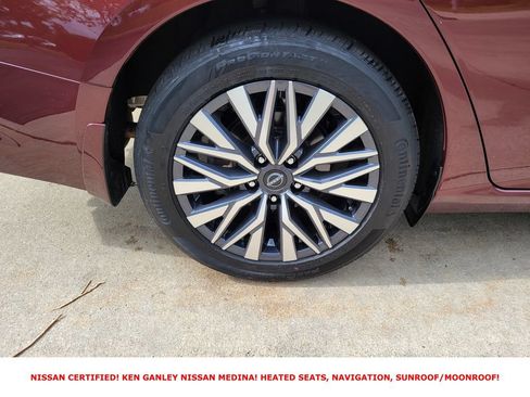 Certified 2023 Nissan Altima 2.5 SV w/ SV Premium Package FWD image 21