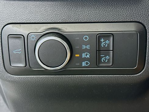 Used 2024 Ford Escape Active FWD image 17