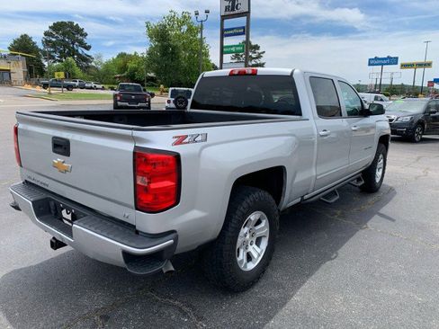 Used 2018 Chevrolet Silverado 1500 LT w/ All Star Edition AWD/4WD image 3