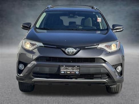 Used 2017 Toyota RAV4 XLE image 22