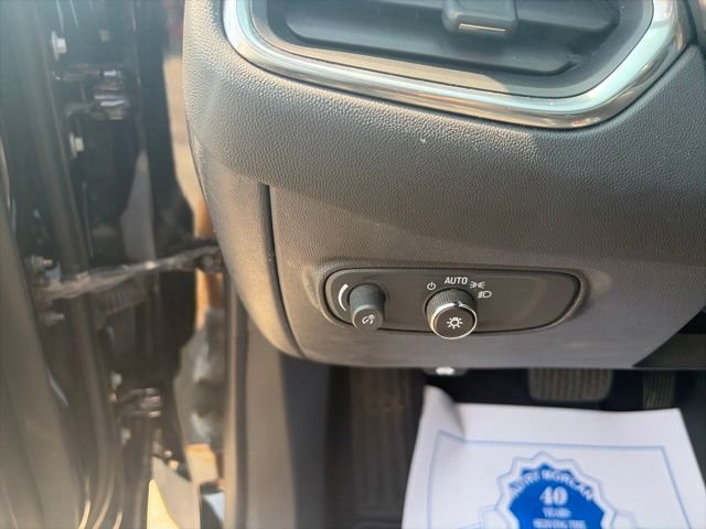 Used 2022 Chevrolet Equinox LT FWD image 19