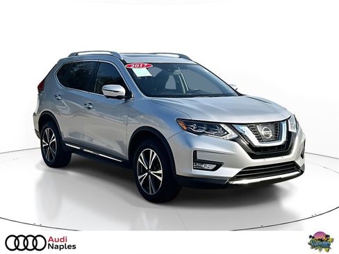 Used 2017 Nissan Rogue SL w/ SL Premium Package image 1