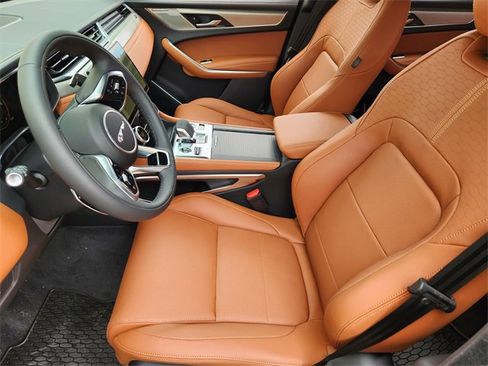 Used 2026 Jaguar F-PACE R-Dynamic S image 10