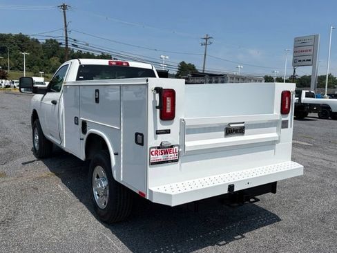 New 2026 RAM 2500 Tradesman w/ Chrome Appearance Group AWD/4WD image 5