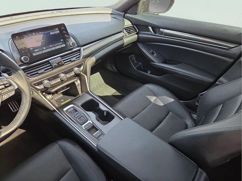 Used 2022 Honda Accord Sport image 11