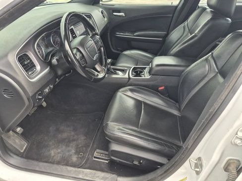 Used 2021 Dodge Charger SXT w/ Leather Interior Group RWD image 9