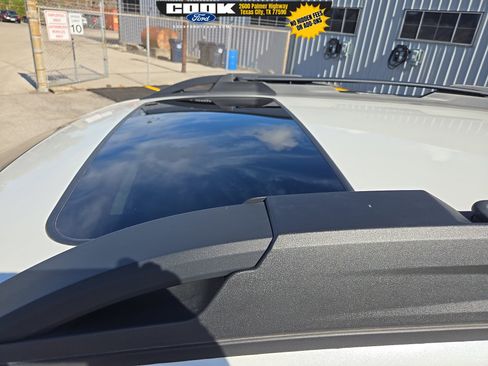 Used 2024 Subaru Outback Premium w/ Popular Package #1A image 7