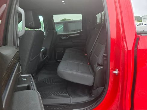 Used 2023 Chevrolet Silverado 1500 LT Trail Boss w/ Convenience Package II AWD/4WD image 8