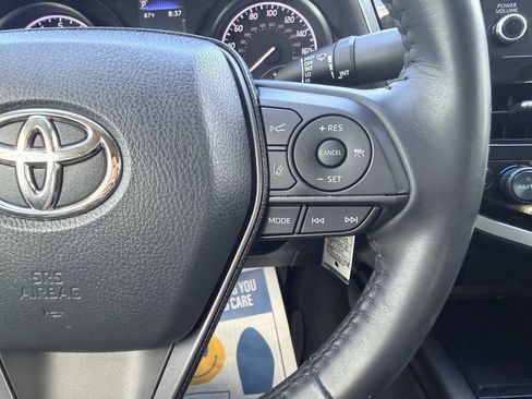 Used 2023 Toyota Camry SE FWD image 32