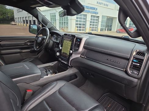 Used 2019 RAM 1500 Limited w/ Advanced Safety Group AWD/4WD image 11
