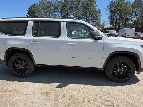 New 2026 Jeep Grand Wagoneer Limited AWD/4WD image 7