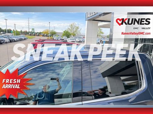 Used 2021 GMC Sierra 1500 SLT w/ SLT Premium Package AWD/4WD image 9