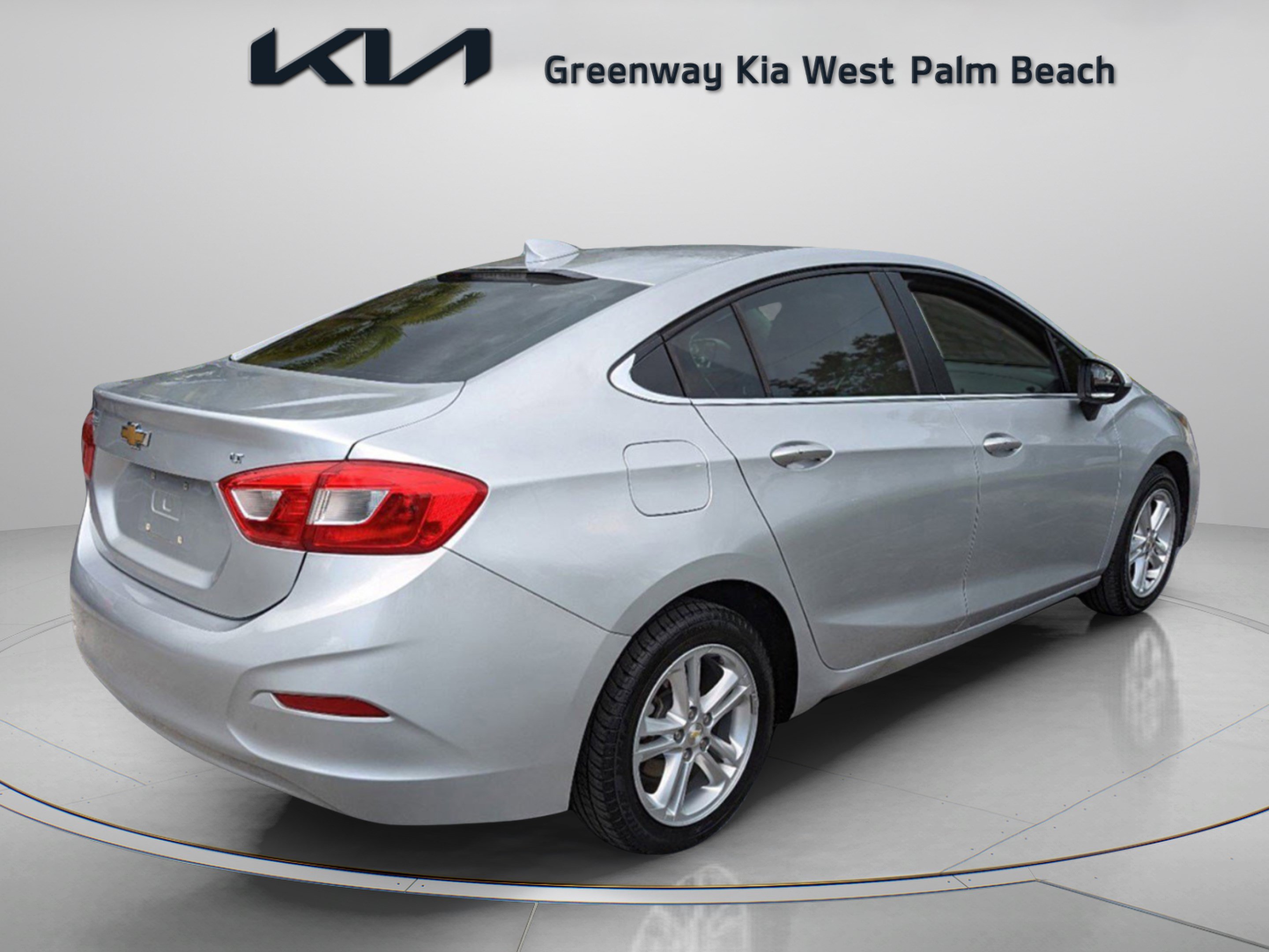 Used 2017 Chevrolet Cruze LT w/ Convenience Package FWD image 15