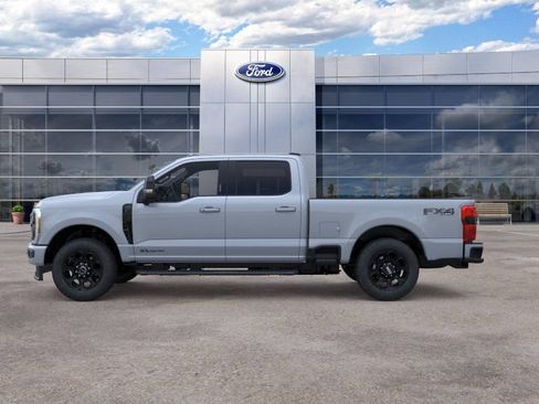 New 2026 Ford F250 Lariat w/ Black Appearance Package AWD/4WD image 3