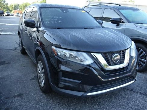 Used 2020 Nissan Rogue S AWD/4WD image 1