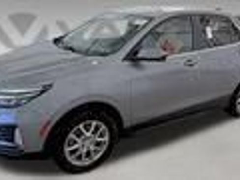 Used 2023 Chevrolet Equinox LT AWD/4WD image 1