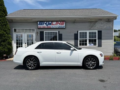 Used 2014 Chrysler 300 S AWD/4WD image 1