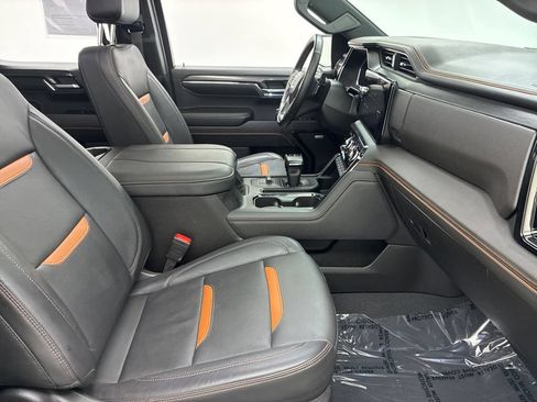 Used 2024 GMC Sierra 1500 AT4 w/ Technology Package AWD/4WD image 48