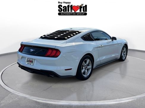 Used 2019 Ford Mustang Coupe RWD image 9