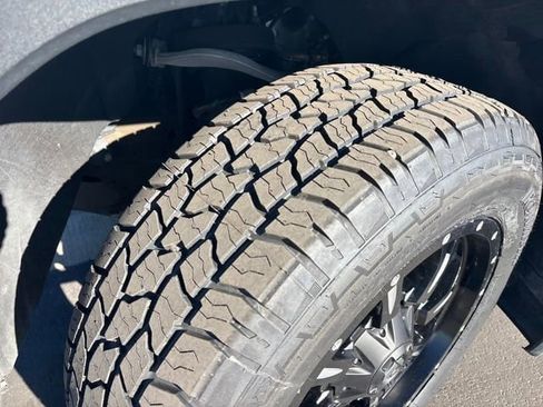 Certified 2024 GMC Sierra 1500 SLT image 27