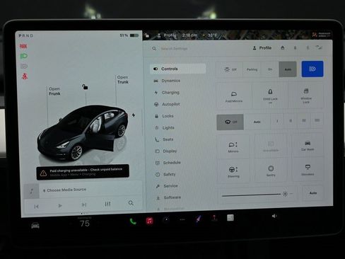 Used 2023 Tesla Model 3 Standard Range image 24