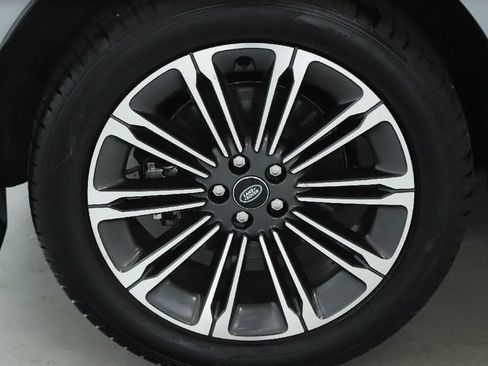 Certified 2025 Land Rover Range Rover Evoque S AWD/4WD image 12