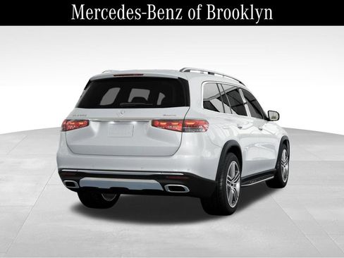 Certified 2026 Mercedes-Benz GLS 450 4MATIC image 23