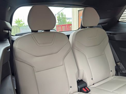 Used 2025 Volvo EX90 Ultra AWD/4WD image 39