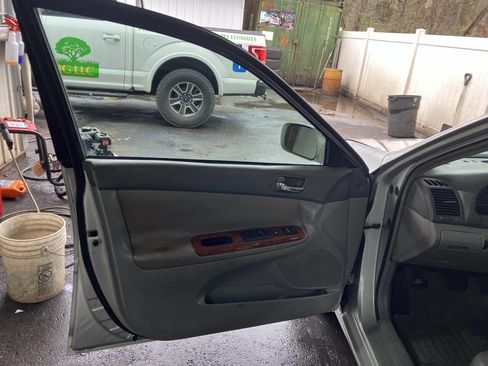 Used 2002 Toyota Camry SE image 13