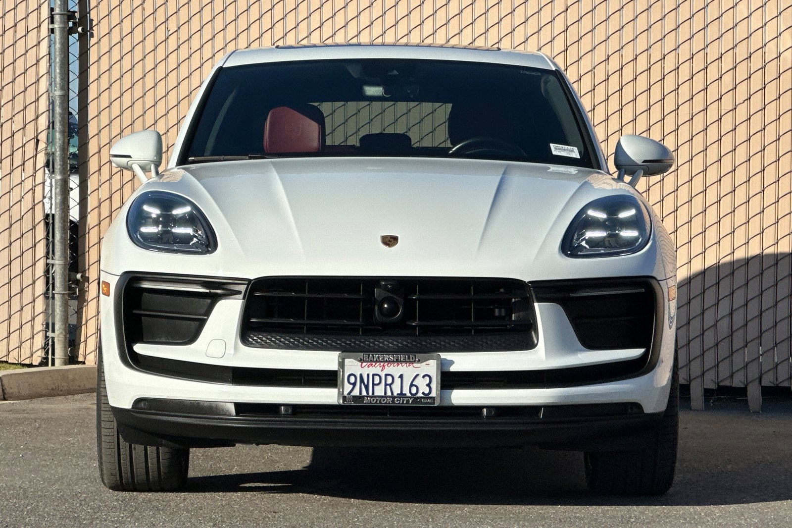Used 2024 Porsche Macan AWD/4WD image 9