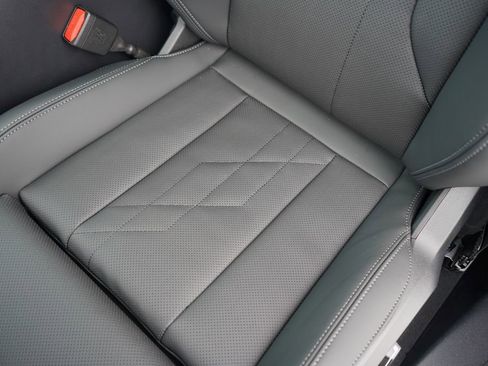 New 2026 BMW X3 xDrive30 w/ Premium Package image 11