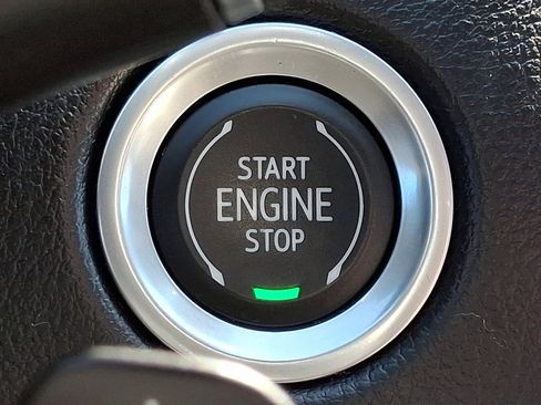 Used 2023 Cadillac XT4 Luxury w/ Cold Weather Package image 24