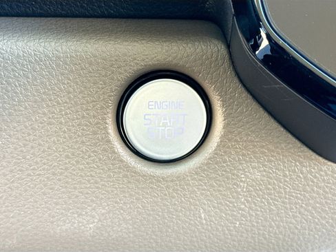 New 2026 Kia Carnival LXS image 9