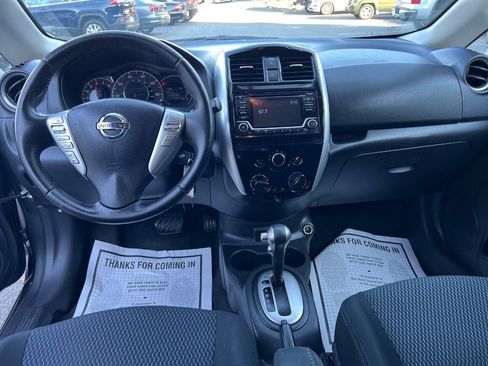 Used 2017 Nissan Versa Note SV FWD image 19