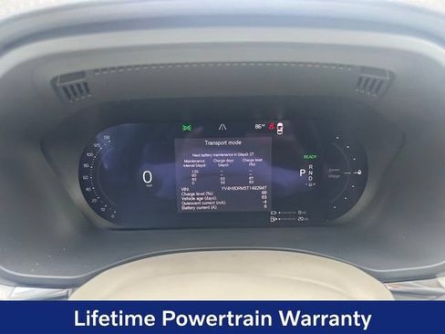 Certified 2026 Volvo XC60 T8 Ultra w/ Climate Package AWD/4WD image 24