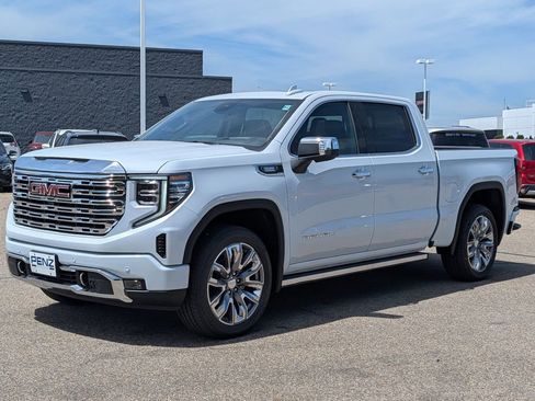 New 2026 GMC Sierra 1500 Denali w/ Denali Reserve Package AWD/4WD image 3
