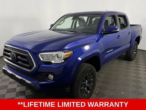 Used 2023 Toyota Tacoma SR5 w/ Technology Package image 3